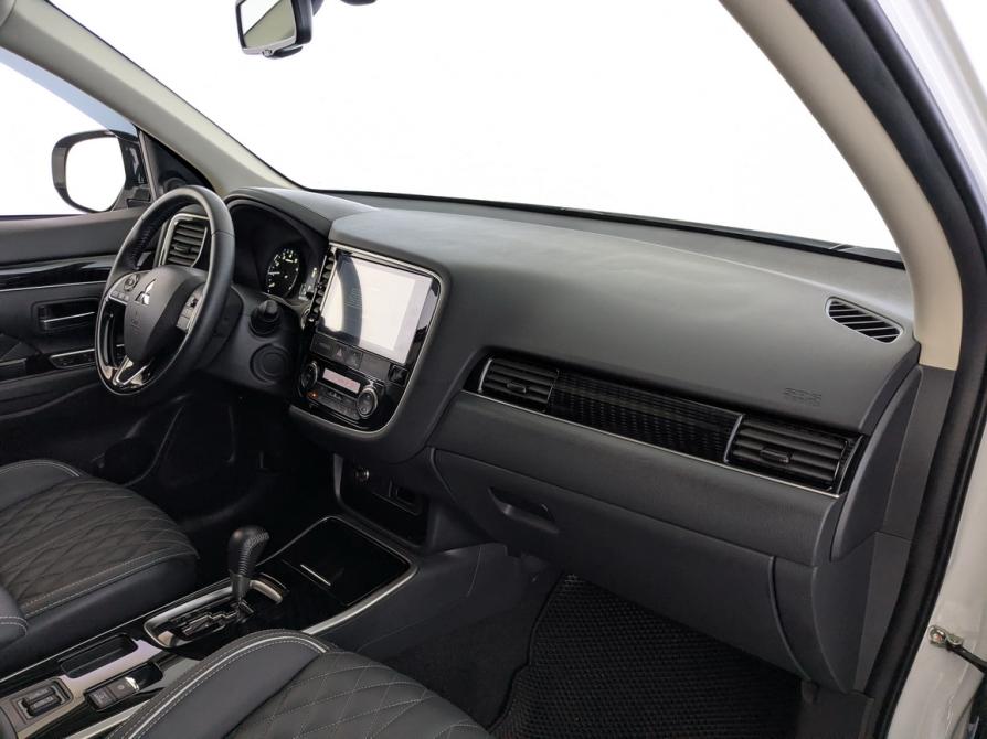 Mitsubishi Outlander III Рестайлинг 3 Москва  - изображение 23