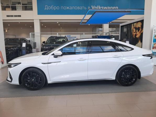 Chery Arrizo 8 с пробегом 2025 года, цена 2 372 000 рублей, 19746 км, седан, Автокод Объявления