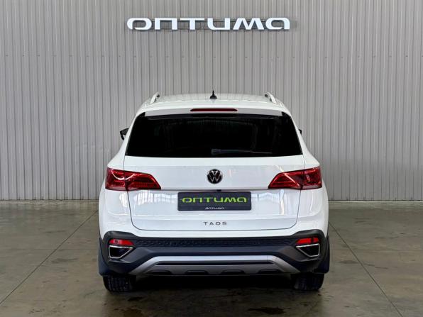 Volkswagen Taos I с пробегом 2021 года, цена 2 747 000 рублей, 24440 км, внедорожник, Автокод Объявления