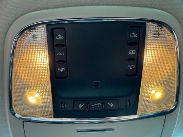 Jeep Grand Cherokee IV (WK2) с пробегом 2012 года, цена 1 849 000 рублей, 165499 км, внедорожник, Автокод Объявления