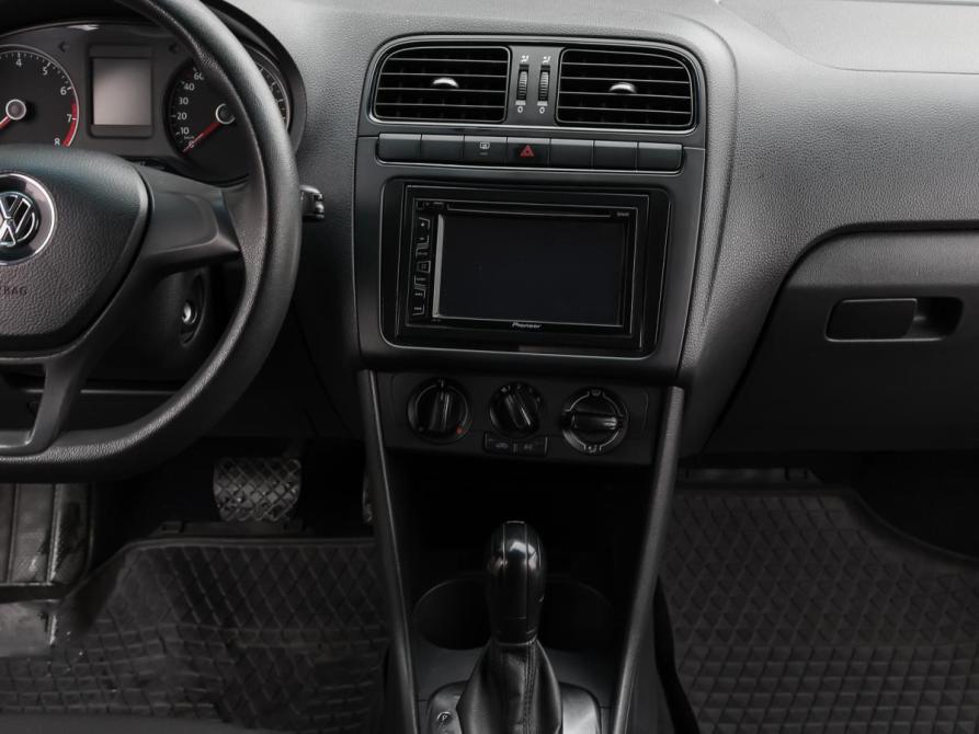 Volkswagen Polo V Рестайлинг Москва  - изображение 13