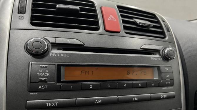 Toyota Auris I с пробегом 2009 года, цена 710 000 рублей, 230000 км, хэтчбек, Автокод Объявления
