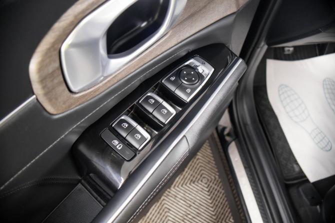 Kia Sorento IV с пробегом 2021 года, цена 3 199 000 рублей, 62357 км, внедорожник, Автокод Объявления