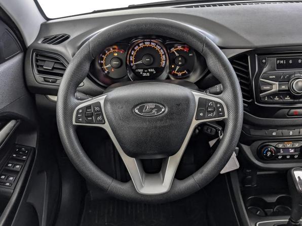 Lada (ВАЗ) Vesta I с пробегом 2021 года, цена 1 070 000 рублей, 118000 км, седан, Автокод Объявления