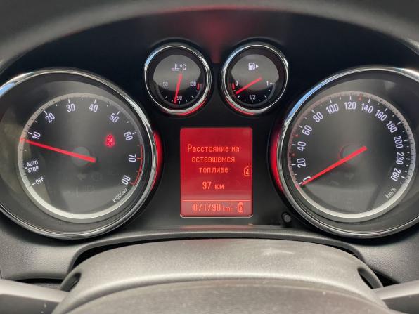 Opel Astra J Рестайлинг с пробегом 2011 года, цена 797 000 рублей, 71790 км, хэтчбек, Автокод Объявления