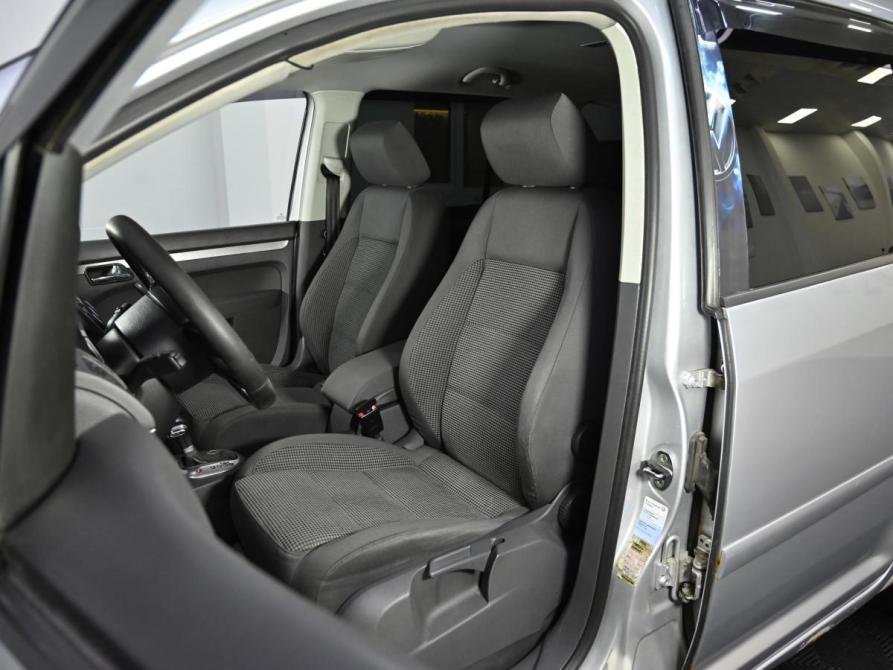 Volkswagen Touran I Москва  - изображение 12