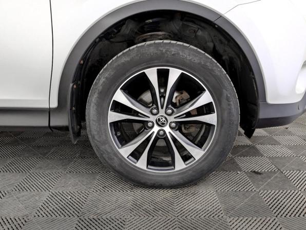 Toyota RAV4 IV (XA40) с пробегом 2015 года, цена 1 825 000 рублей, 236892 км, внедорожник, Автокод Объявления