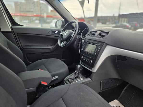 Skoda Yeti I Рестайлинг с пробегом 2014 года, цена 827 000 рублей, 182316 км, внедорожник, Автокод Объявления