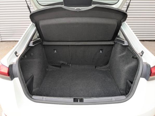 Skoda Rapid II с пробегом 2021 года, цена 1 180 000 рублей, 181183 км, лифтбек, Автокод Объявления