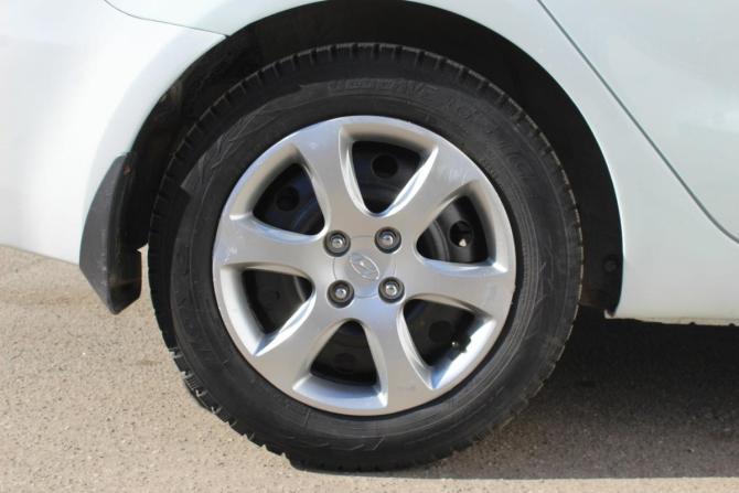 Kia Rio III с пробегом 2012 года, цена 890 000 рублей, 89000 км, седан, Автокод Объявления