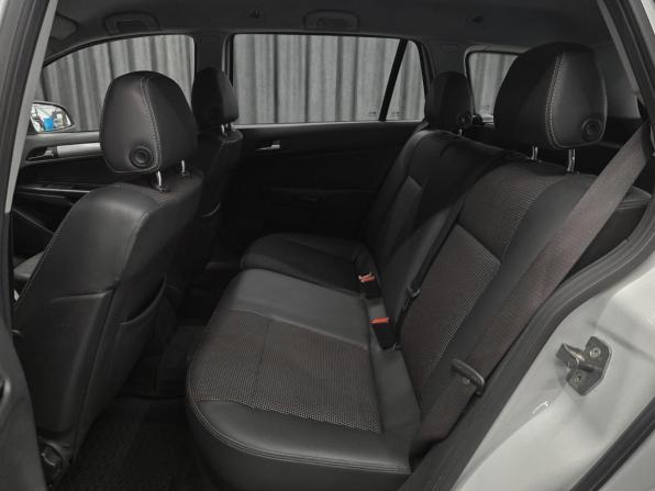 Opel Astra H Рестайлинг с пробегом 2014 года, цена 585 000 рублей, 164000 км, универсал, Автокод Объявления
