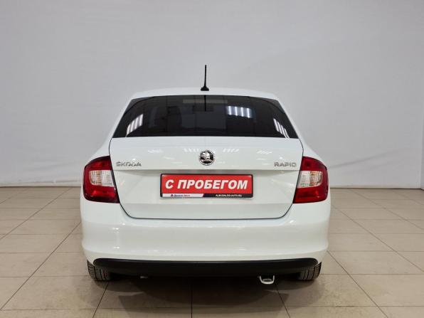 Skoda Rapid I Рестайлинг с пробегом 2018 года, цена 1 040 000 рублей, 128877 км, лифтбек, Автокод Объявления