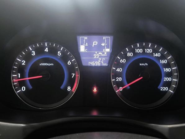 Hyundai Solaris I Рестайлинг с пробегом 2015 года, цена 849 000 рублей, 148000 км, седан, Автокод Объявления