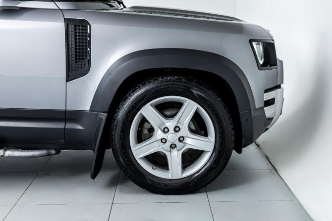Land Rover Defender II с пробегом 2021 года, цена 5 307 000 рублей, 52848 км, внедорожник, Автокод Объявления