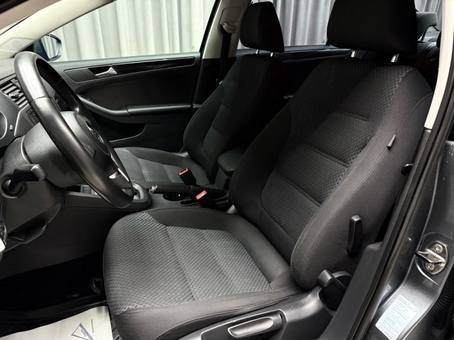 Volkswagen Jetta VI Ижевск  - изображение 23
