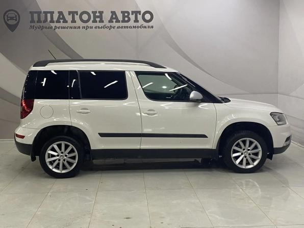 Skoda Yeti I Рестайлинг с пробегом 2015 года, цена 1 075 000 рублей, 90800 км, внедорожник, Автокод Объявления