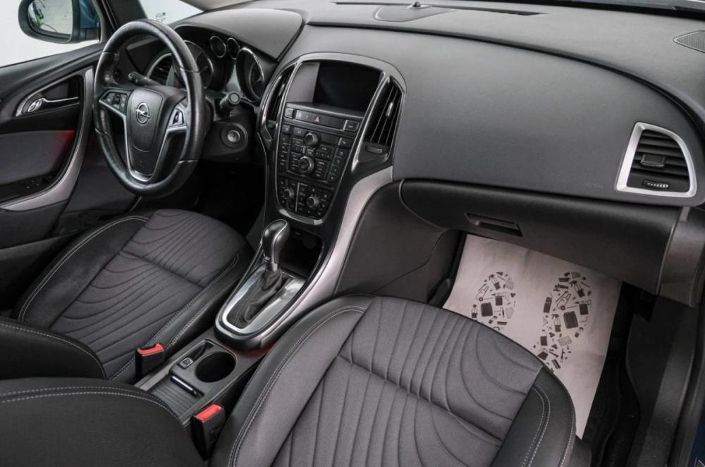 Opel Astra J Рестайлинг Красноярск  - изображение 13