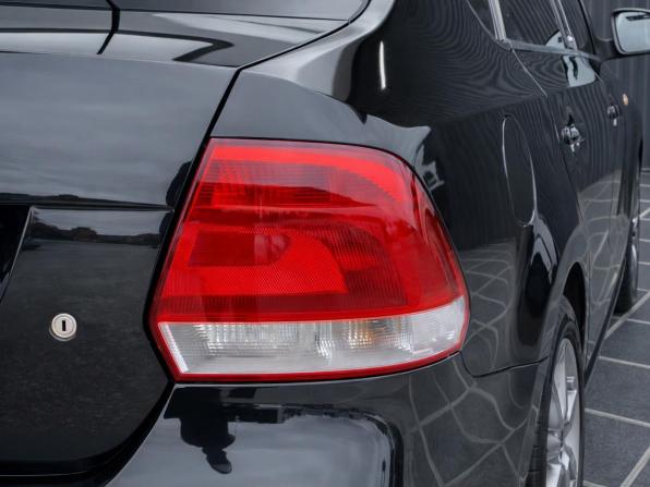 Volkswagen Polo V с пробегом 2014 года, цена 957 000 рублей, 268000 км, седан, Автокод Объявления