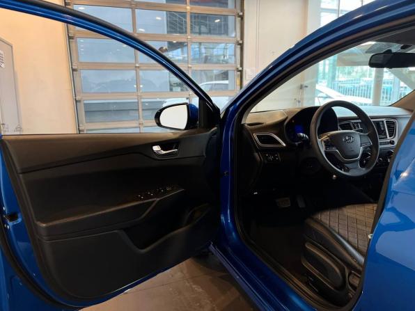 Hyundai Solaris II Рестайлинг с пробегом 2021 года, цена 1 560 000 рублей, 87699 км, седан, Автокод Объявления