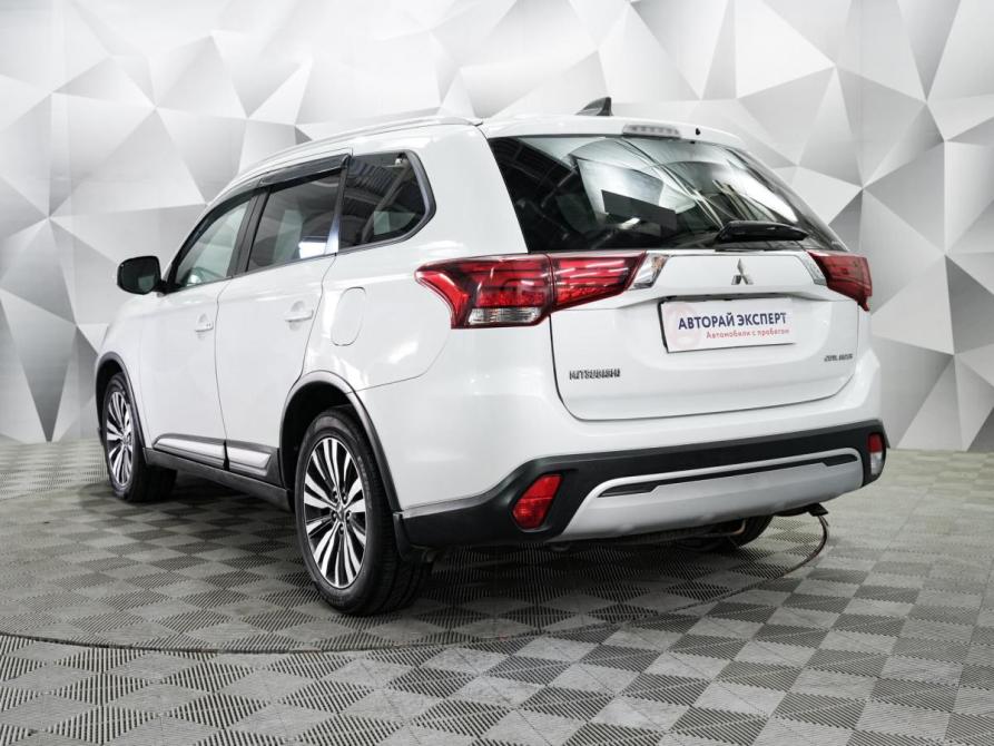 Mitsubishi Outlander III Рестайлинг 3 Ульяновск  - изображение 3