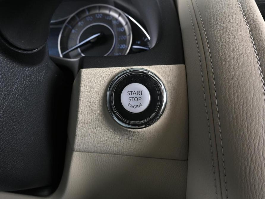 Infiniti QX80 I Рестайлинг 2 Ростов-на-Дону  - изображение 24