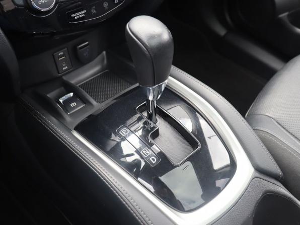 Nissan Qashqai II с пробегом 2017 года, цена 1 625 000 рублей, 80953 км, внедорожник, Автокод Объявления