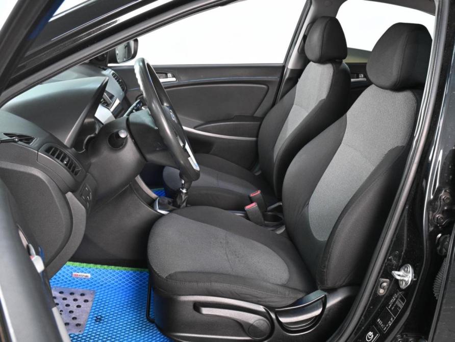 Hyundai Solaris I Ростов-на-Дону  - изображение 10