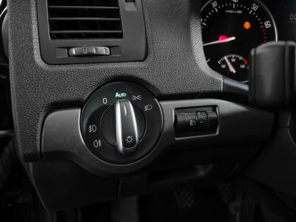 Skoda Octavia II (A5) Рестайлинг с пробегом 2012 года, цена 502 000 рублей, 195093 км, лифтбек, Автокод Объявления