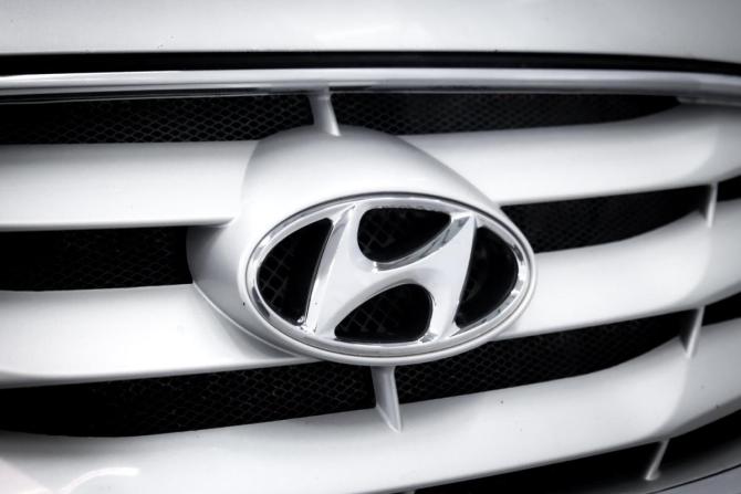 Hyundai Santa Fe II Рестайлинг с пробегом 2011 года, цена 1 349 000 рублей, 198083 км, внедорожник, Автокод Объявления