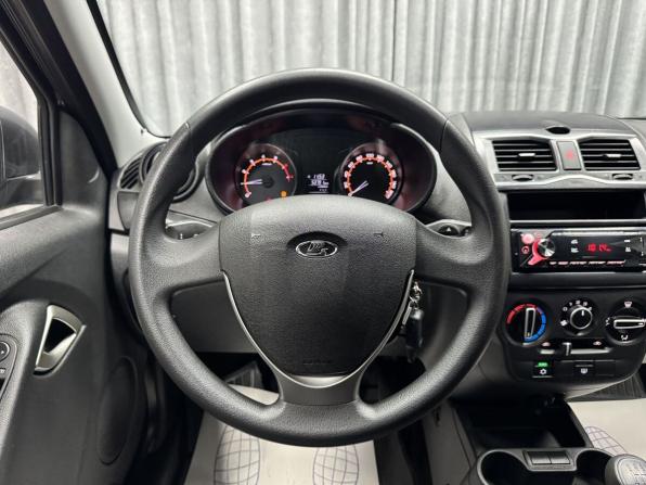 Lada (ВАЗ) Granta I Рестайлинг с пробегом 2024 года, цена 880 000 рублей, 53791 км, седан, Автокод Объявления