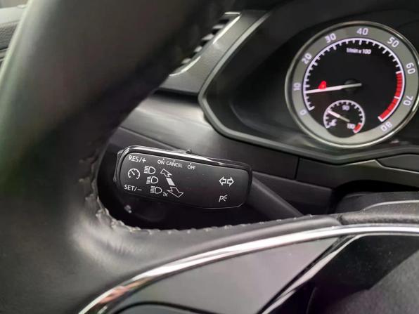 Skoda Superb III Рестайлинг с пробегом 2021 года, цена 2 289 000 рублей, 121818 км, лифтбек, Автокод Объявления
