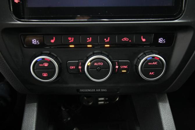 Volkswagen Jetta VI с пробегом 2014 года, цена 1 150 000 рублей, 145614 км, седан, Автокод Объявления