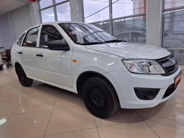 Lada (ВАЗ) Granta I с пробегом 2015 года, цена 469 000 рублей, 117700 км, лифтбек, Автокод Объявления