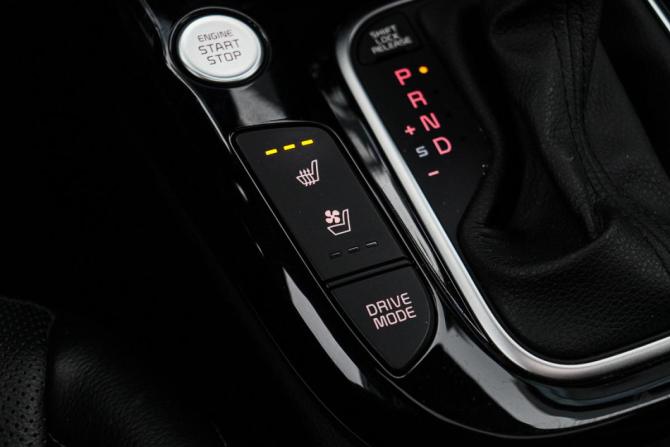 Kia Soul III с пробегом 2021 года, цена 2 450 000 рублей, 59654 км, хэтчбек, Автокод Объявления