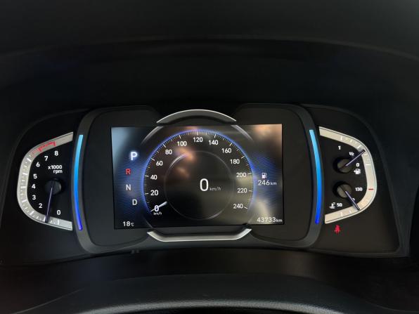Hyundai Creta II с пробегом 2021 года, цена 2 100 000 рублей, 43590 км, внедорожник, Автокод Объявления