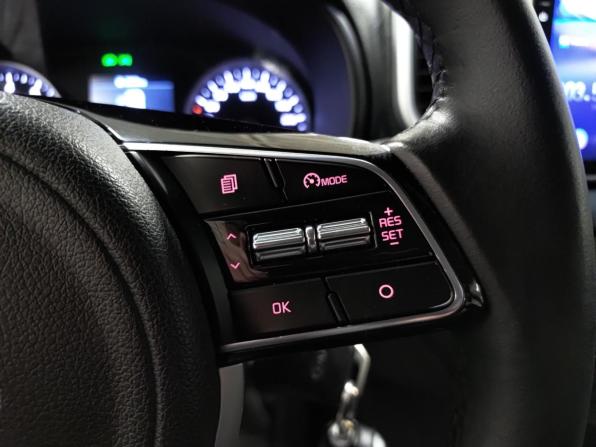 Kia Sportage IV Рестайлинг с пробегом 2020 года, цена 2 399 000 рублей, 69901 км, внедорожник, Автокод Объявления