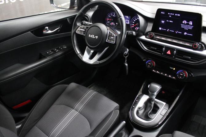 Kia Cerato IV Рестайлинг с пробегом 2021 года, цена 2 088 000 рублей, 88998 км, седан, Автокод Объявления