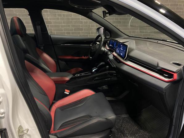 Geely Coolray I Рестайлинг с пробегом 2024 года, цена 2 299 000 рублей, 15166 км, внедорожник, Автокод Объявления