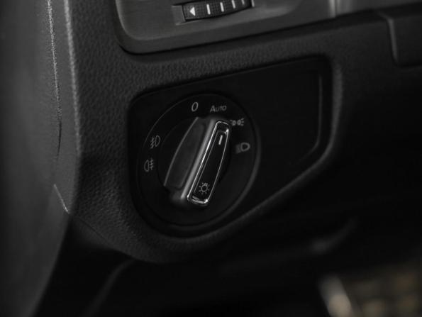 Volkswagen Golf VII с пробегом 2013 года, цена 1 269 000 рублей, 132000 км, хэтчбек, Автокод Объявления