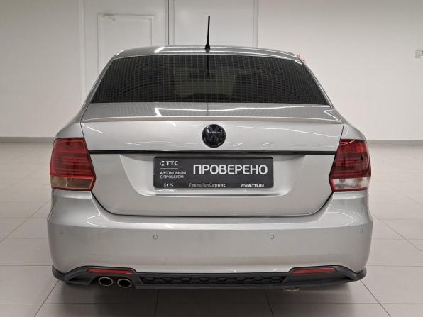 Volkswagen Polo V Рестайлинг с пробегом 2016 года, цена 1 119 000 рублей, 209835 км, седан, Автокод Объявления