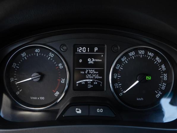 Skoda Rapid I с пробегом 2014 года, цена 1 170 000 рублей, 126256 км, лифтбек, Автокод Объявления