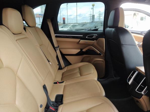 Porsche Cayenne II Рестайлинг (958) с пробегом 2016 года, цена 3 349 000 рублей, 138911 км, внедорожник, Автокод Объявления