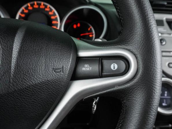 Honda Jazz II с пробегом 2009 года, цена 749 000 рублей, 140810 км, хэтчбек, Автокод Объявления