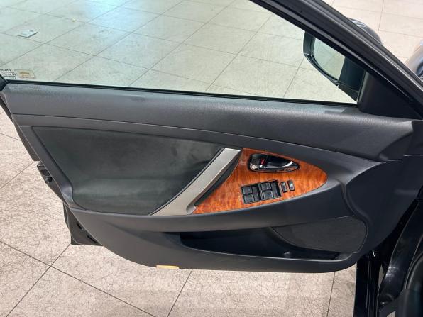Toyota Camry VI (XV40) Рестайлинг с пробегом 2009 года, цена 809 000 рублей, 353807 км, седан, Автокод Объявления