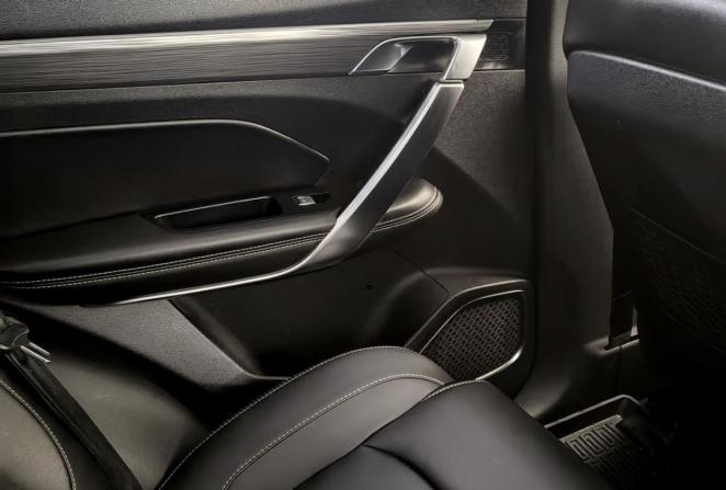 Geely Atlas Pro с пробегом 2023 года, цена 1 970 000 рублей, 92561 км, внедорожник, Автокод Объявления