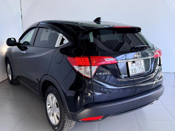 Honda Vezel I Рестайлинг с пробегом 2020 года, цена 2 099 000 рублей, 30761 км, внедорожник, Автокод Объявления