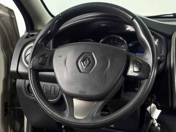 Renault Sandero II с пробегом 2017 года, цена 975 000 рублей, 101407 км, хэтчбек, Автокод Объявления