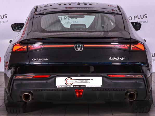 Changan UNI-V I с пробегом 2024 года, цена 2 220 000 рублей, 40000 км, лифтбек, Автокод Объявления