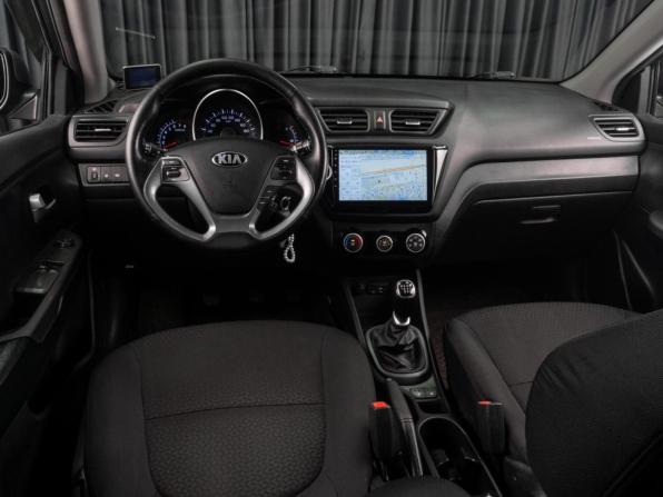 Kia Rio III Рестайлинг с пробегом 2015 года, цена 999 000 рублей, 121043 км, седан, Автокод Объявления