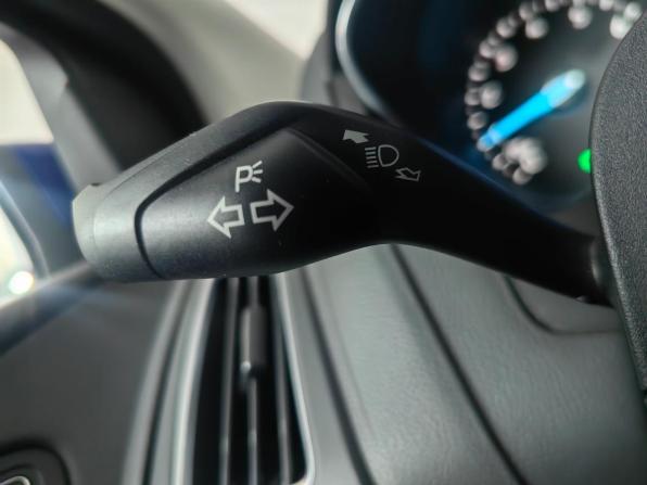 Ford Focus III Рестайлинг с пробегом 2018 года, цена 1 275 000 рублей, 144889 км, седан, Автокод Объявления